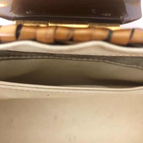 Vintage Wicker Clutch - Picture 6 of 11